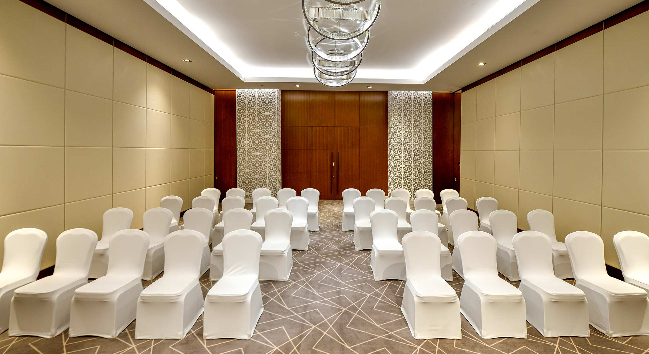 grand_mercure_dubai_meetings_gal