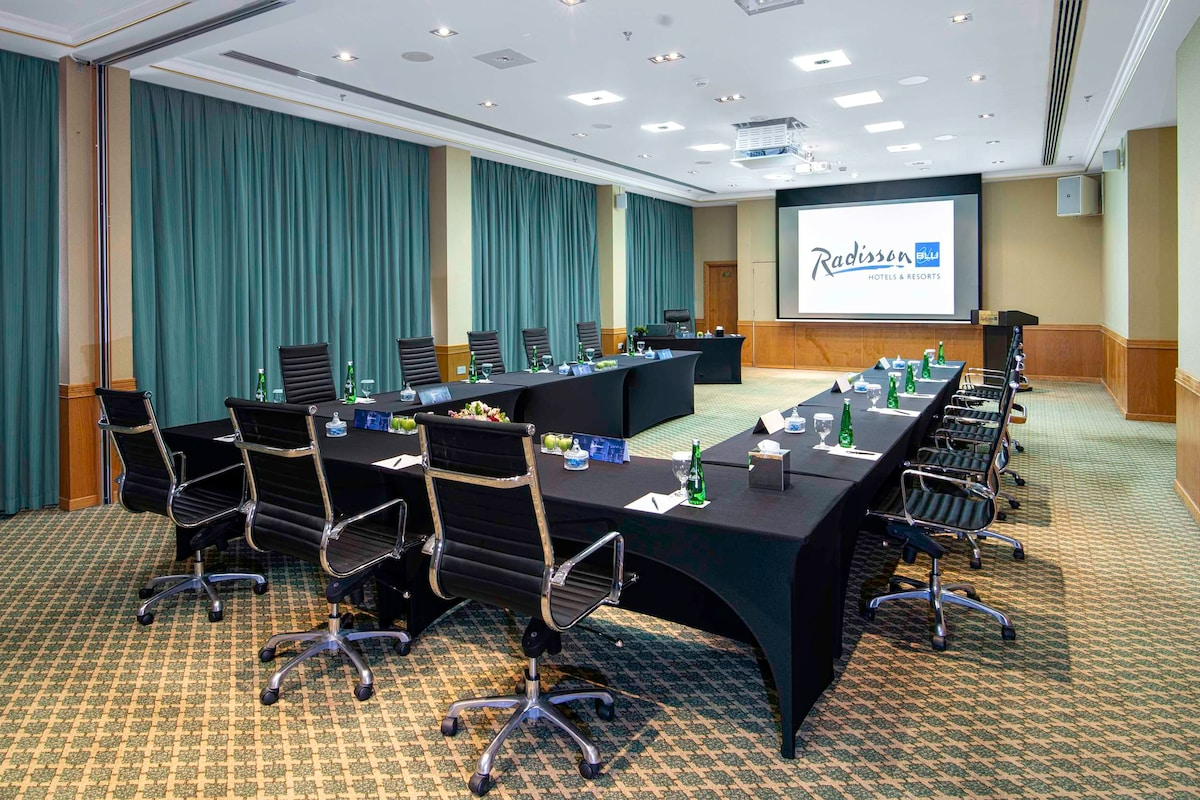 meeting_room2
