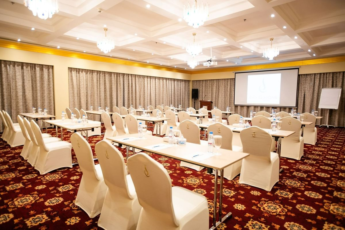 meeting_room_2