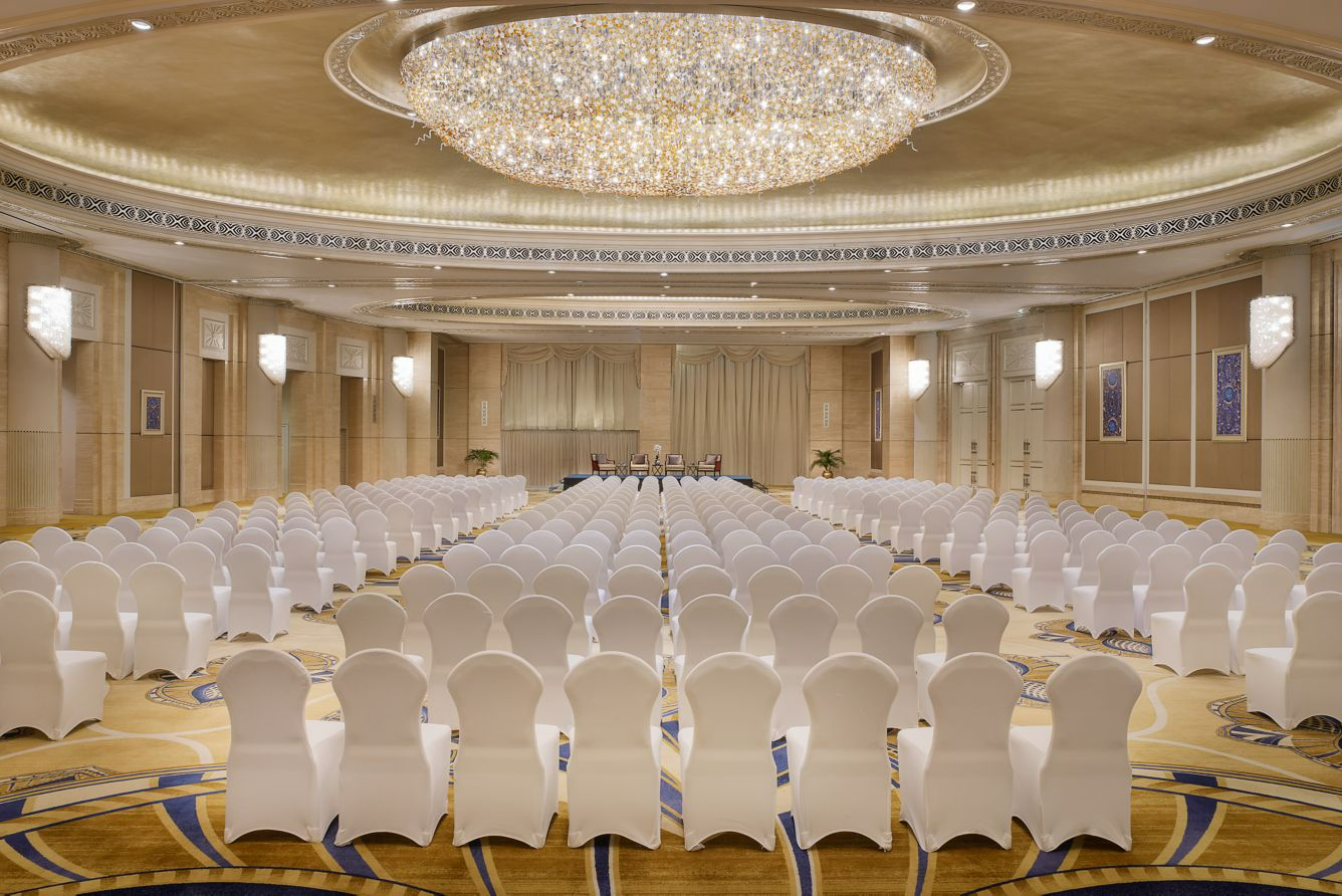 xr_auhrx_mudaif_full_theatre_124