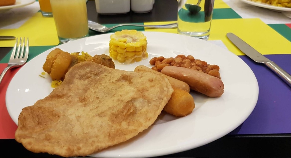 Food & Drinks
