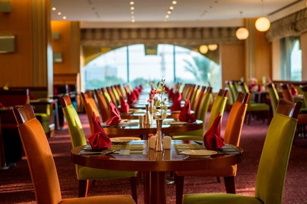 City Seasons Hotel Muscat