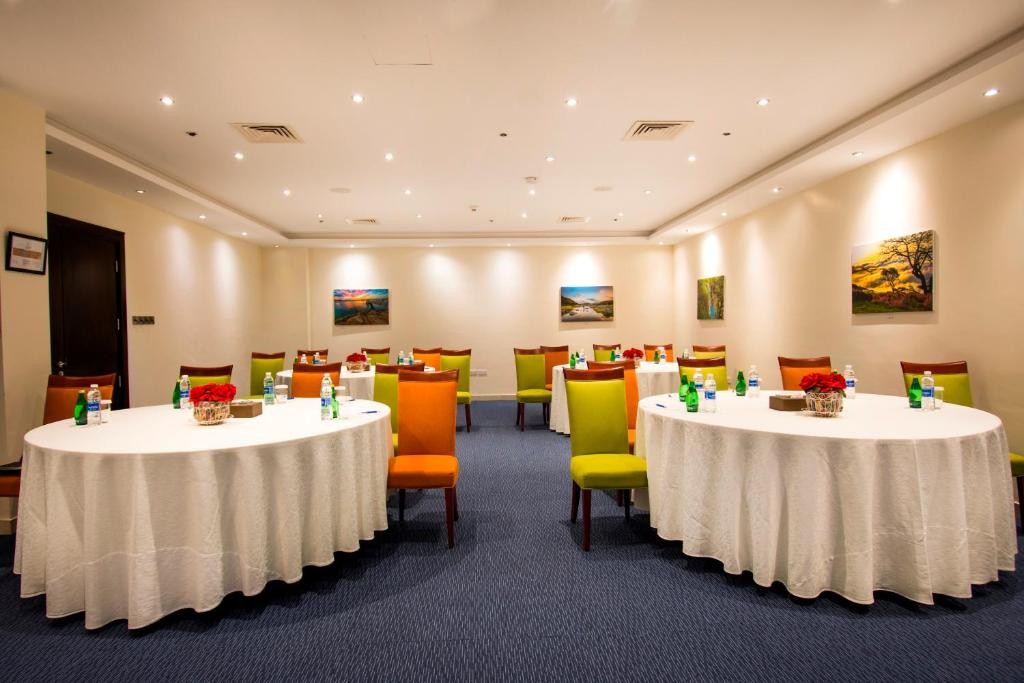 City Seasons Hotel Muscat
