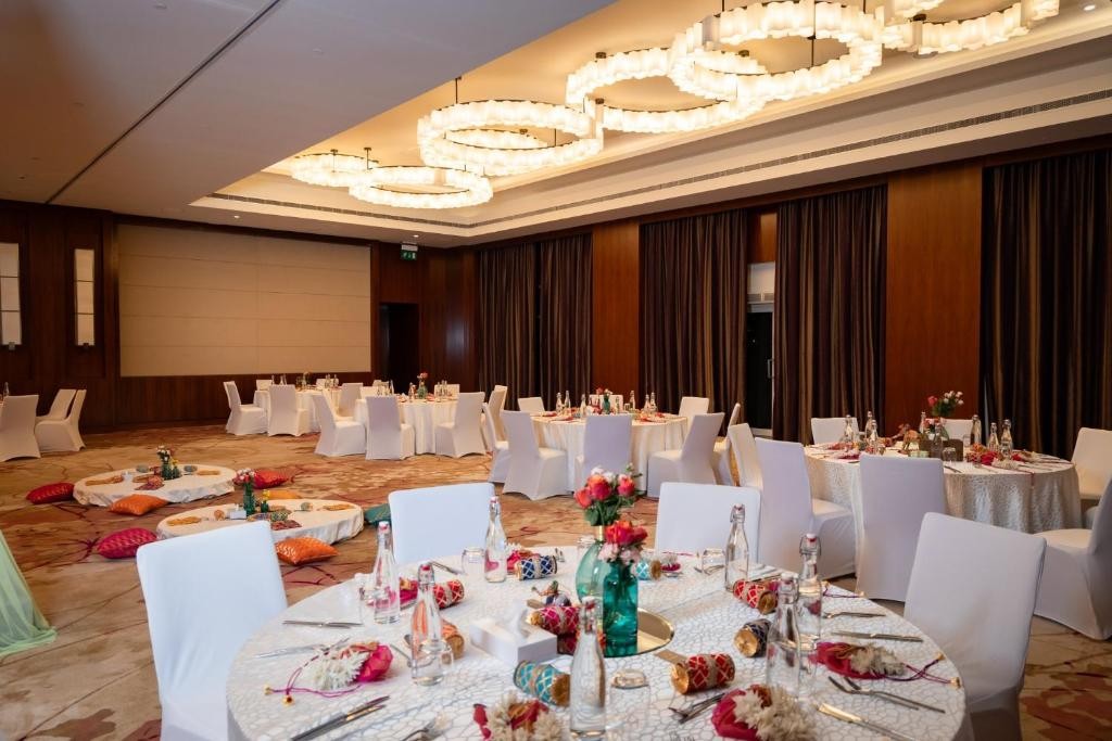 Crowne Plaza Muscat Ocec An IHG Hotel