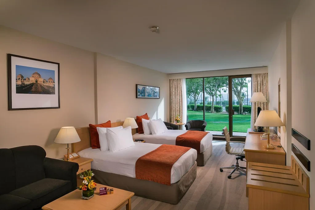 Crowne Plaza Muscat By IHG
