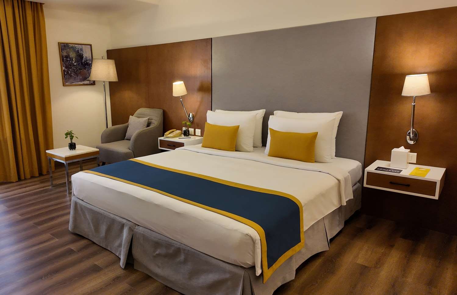 Golden Tulip Muscat