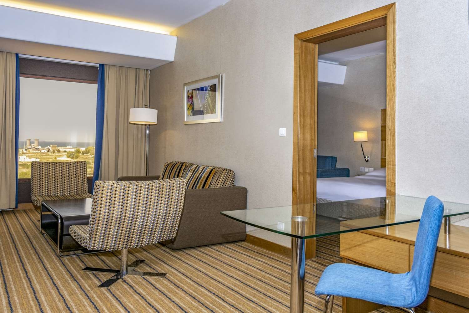 Golden Tulip Muscat