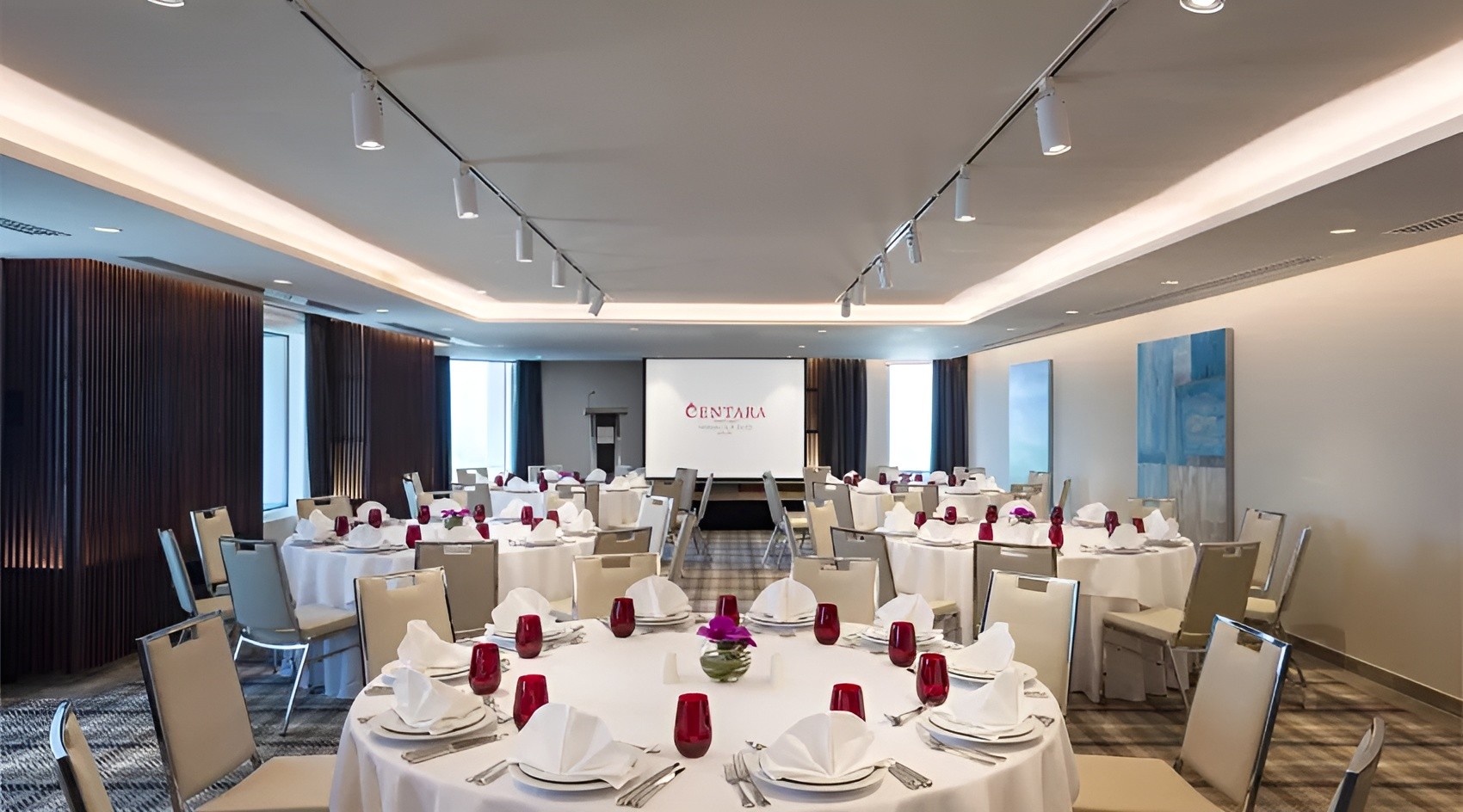 Centara West Bay Hotel & Residences Doha