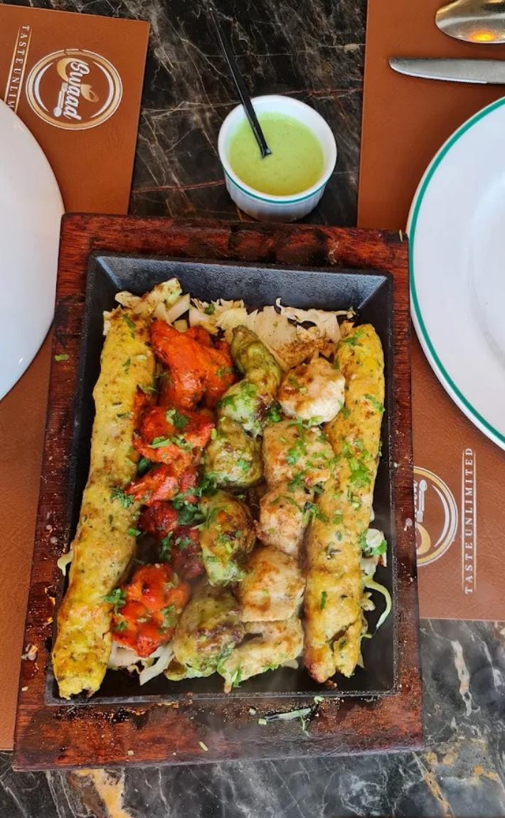 swaad restaurant
