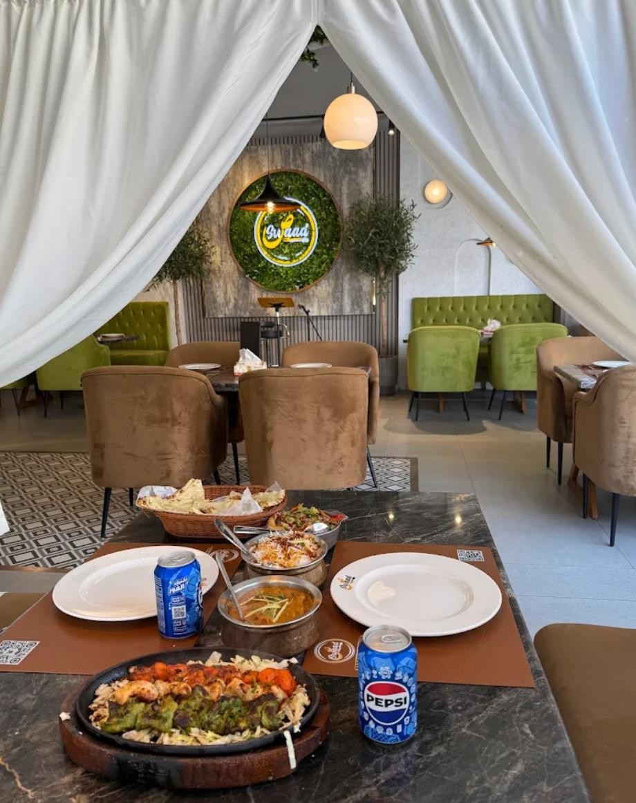 swaad restaurant