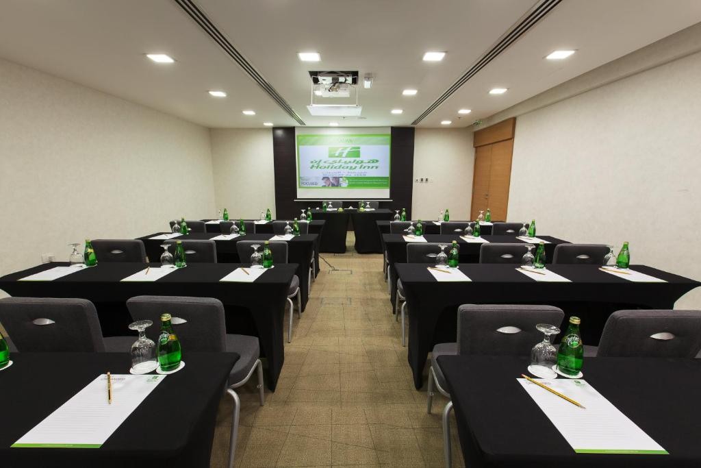 Holiday Inn AlSeeb Muscat, an IHG Hotel