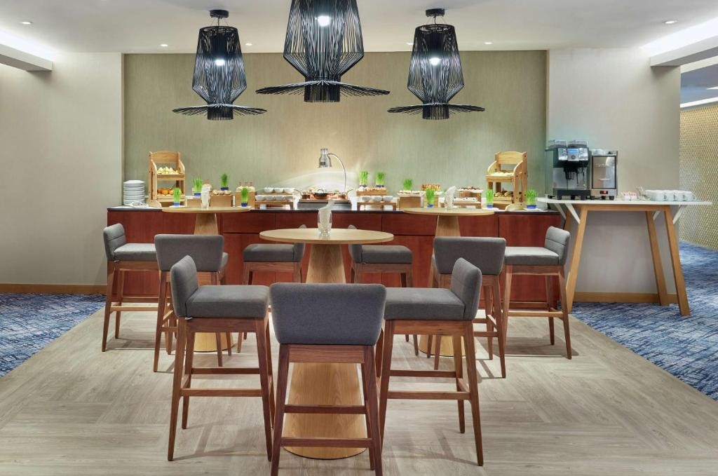 Hilton Garden Inn Muscat Al Khuwair