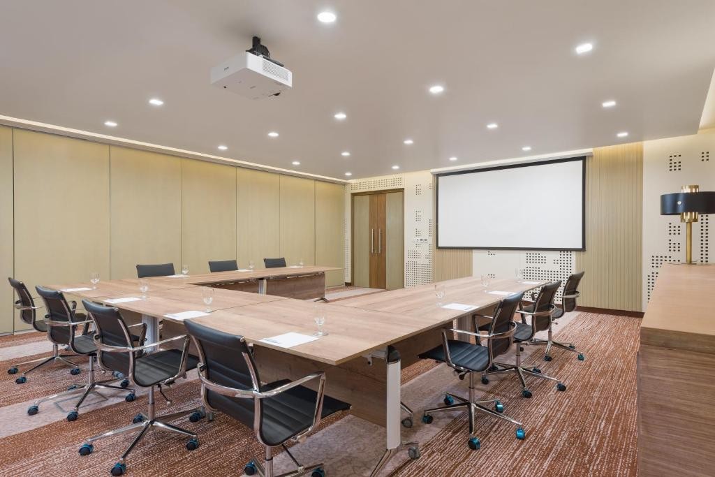 IntercityHotel Bawshar Muscat