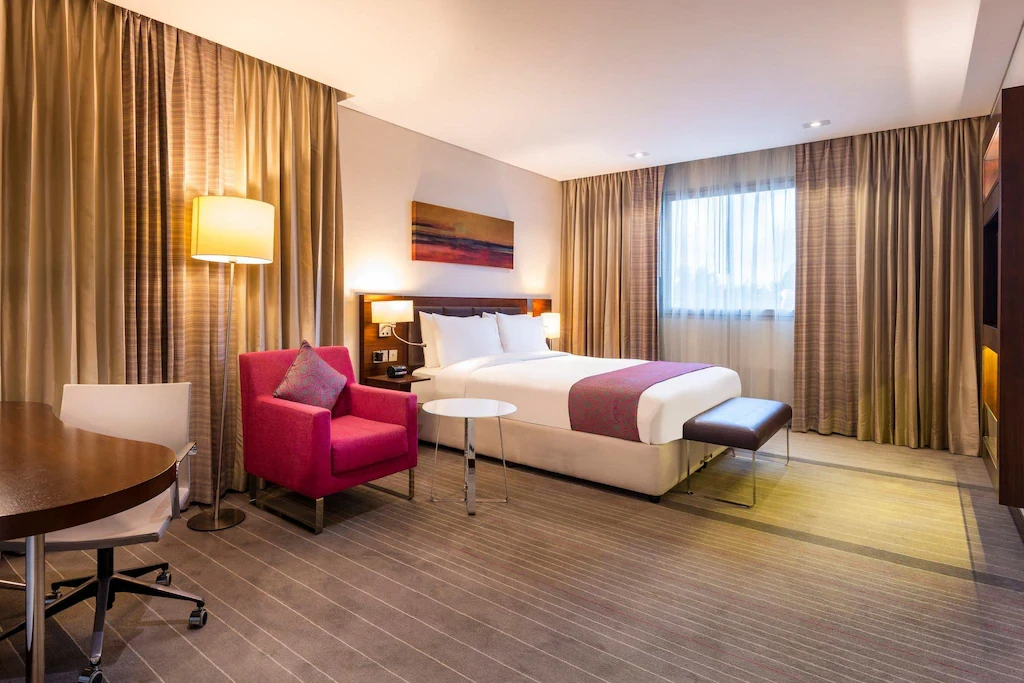 Holiday Inn AlSeeb Muscat, an IHG Hotel