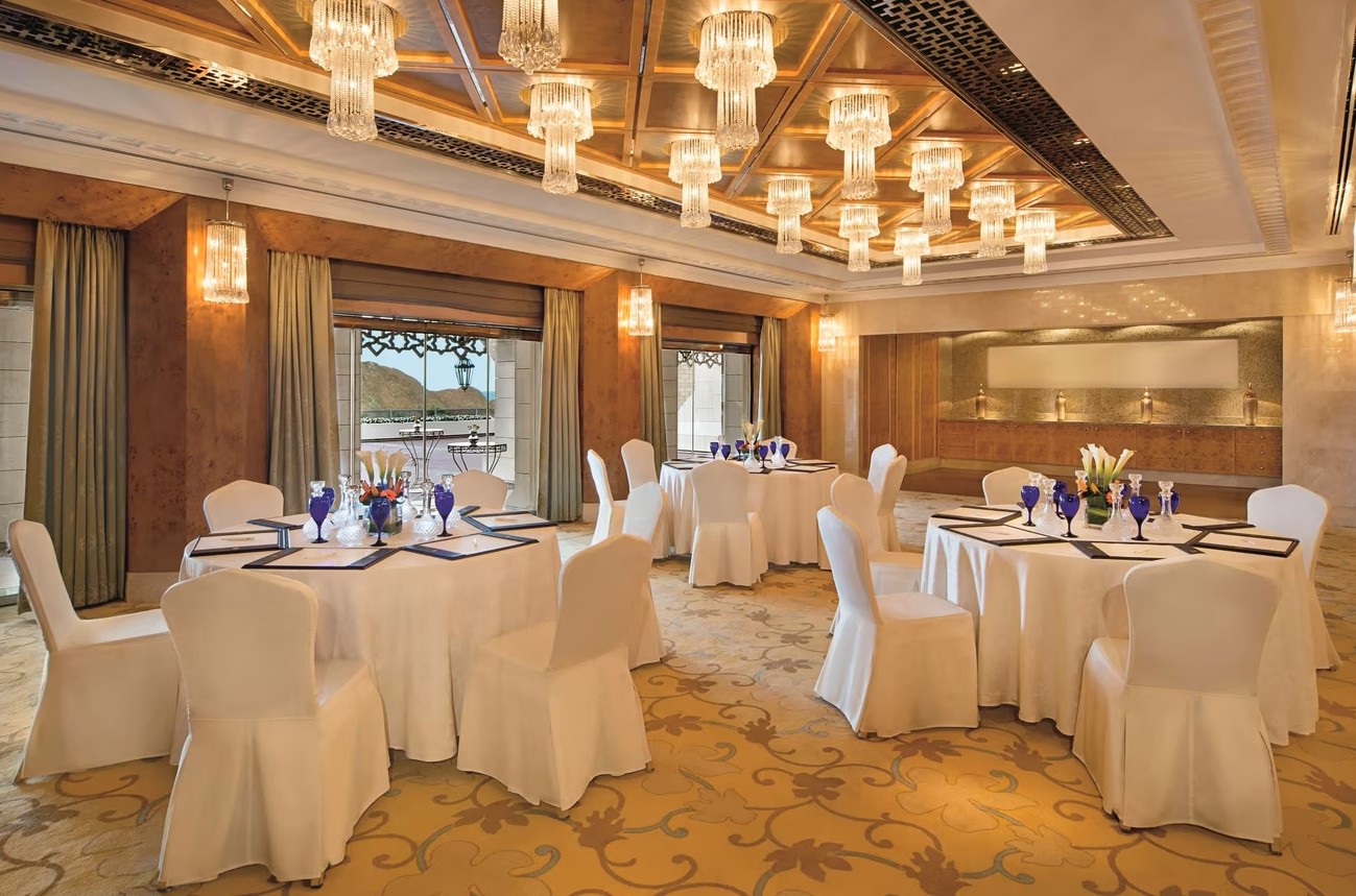 Al Bustan Palace