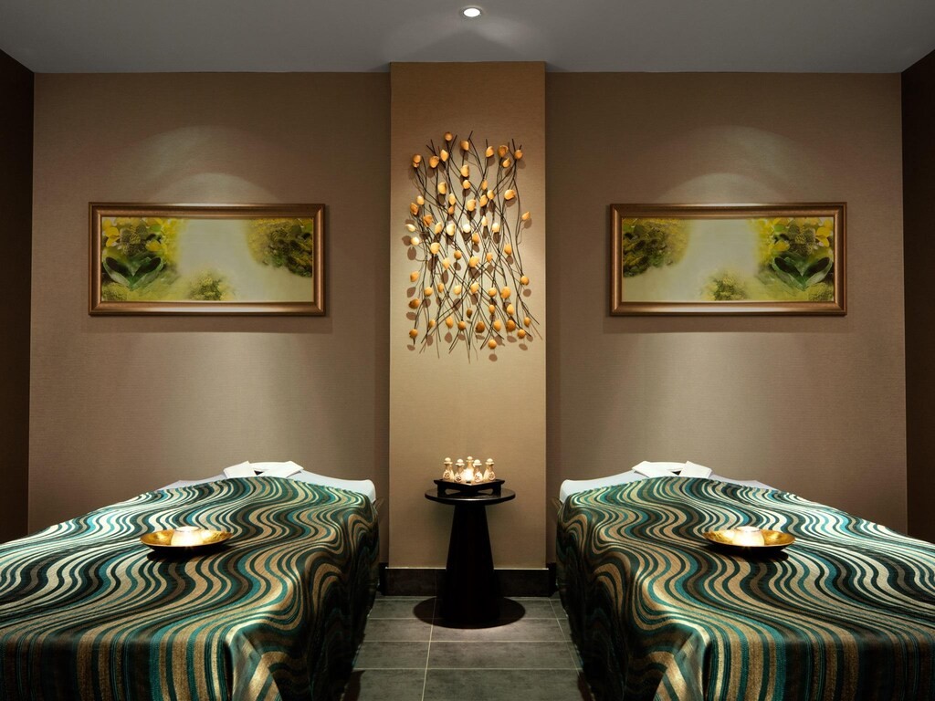 Radisson Collection Muscat, Hormuz Grand