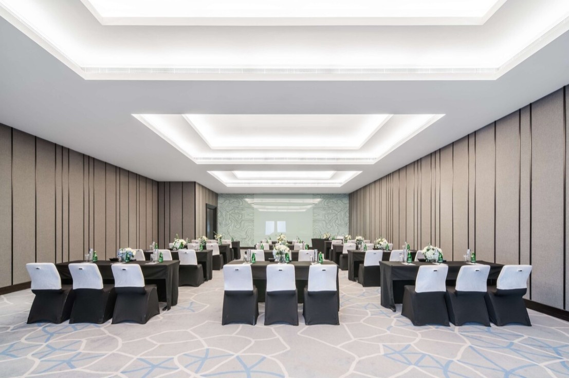 Radisson Collection Muscat, Hormuz Grand
