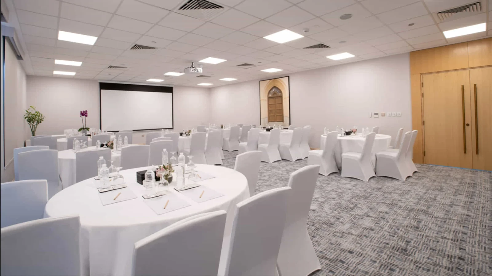 Maani Muscat Hotel  Suites Oman Boulevard Mall