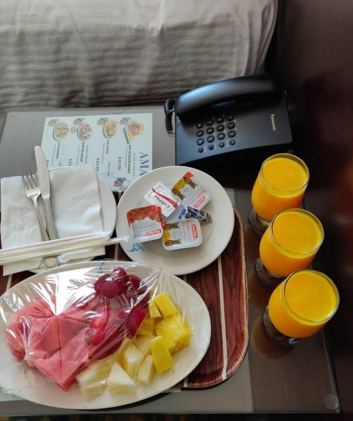 Food & Drinks