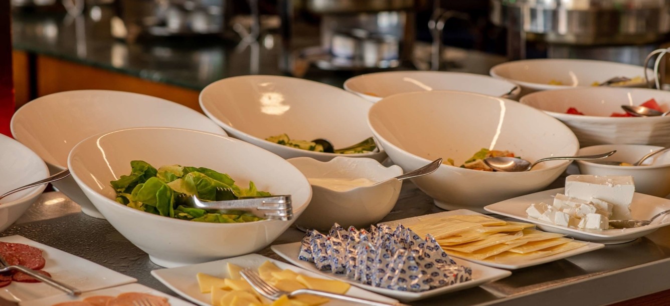 Food & Drinks