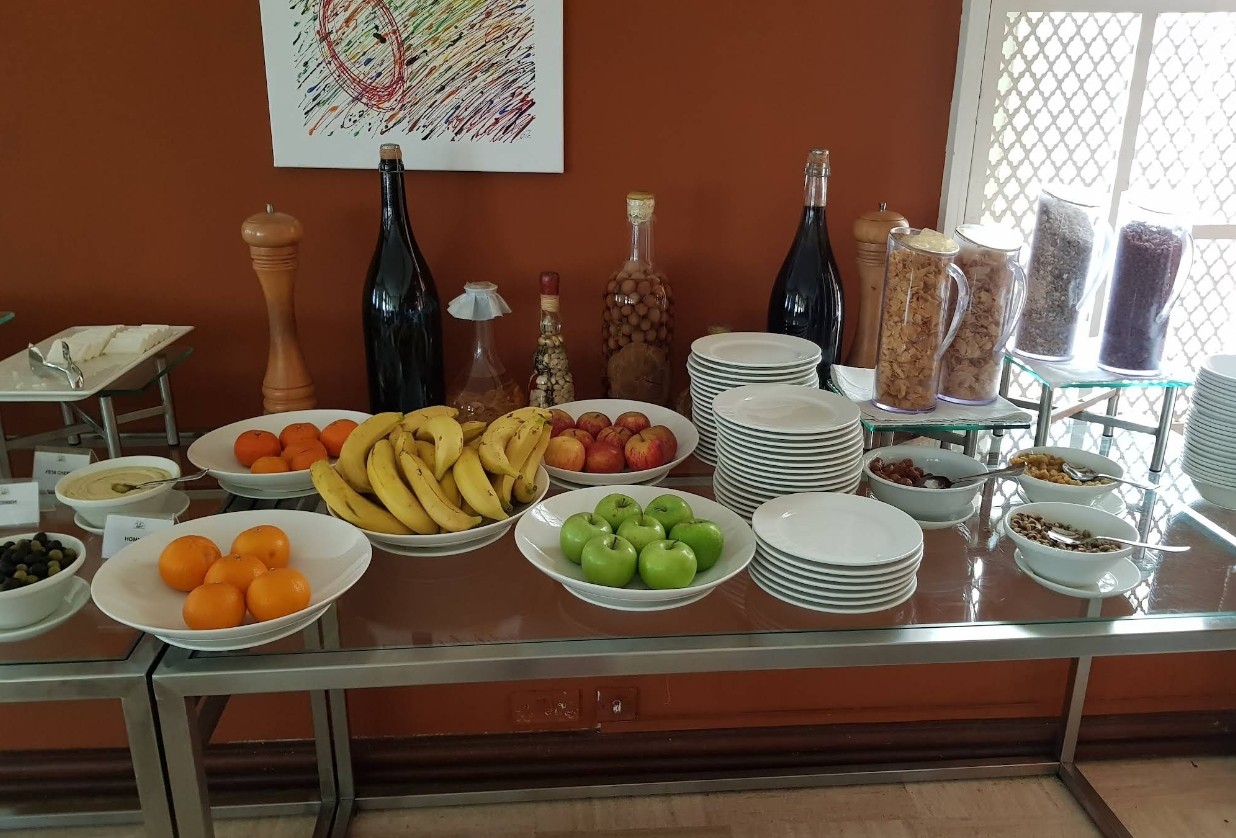 Food & Drinks