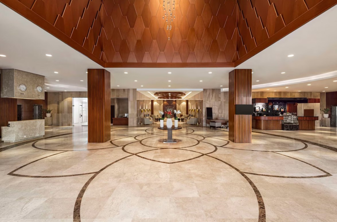 Radisson Hotel Muscat Panorama