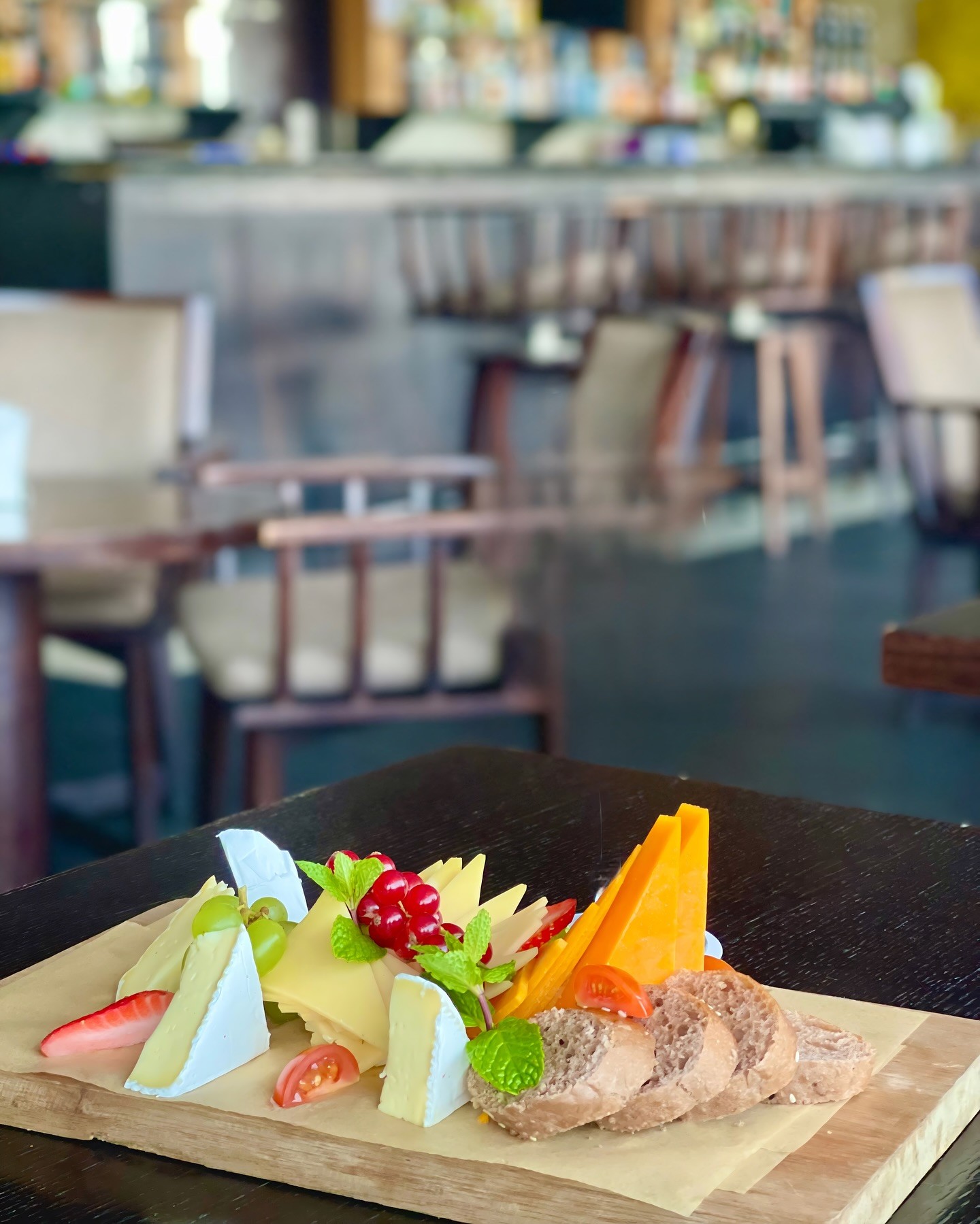 Food & Drinks