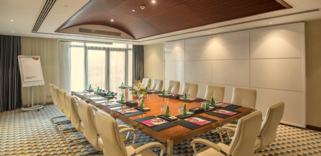 Liwa Room