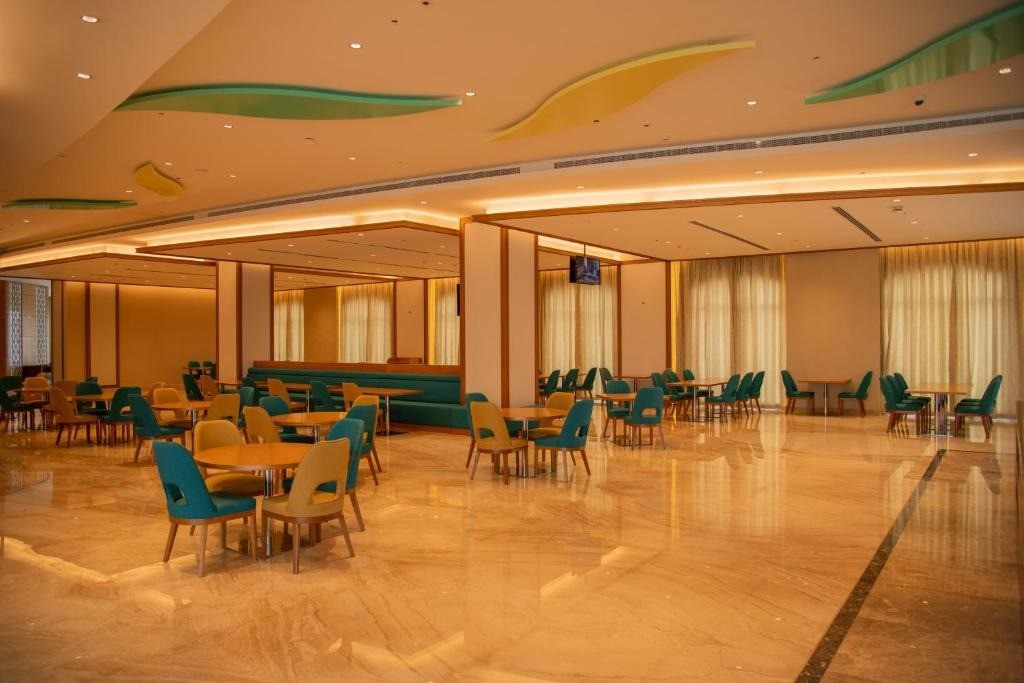 Tulip Inn Majan