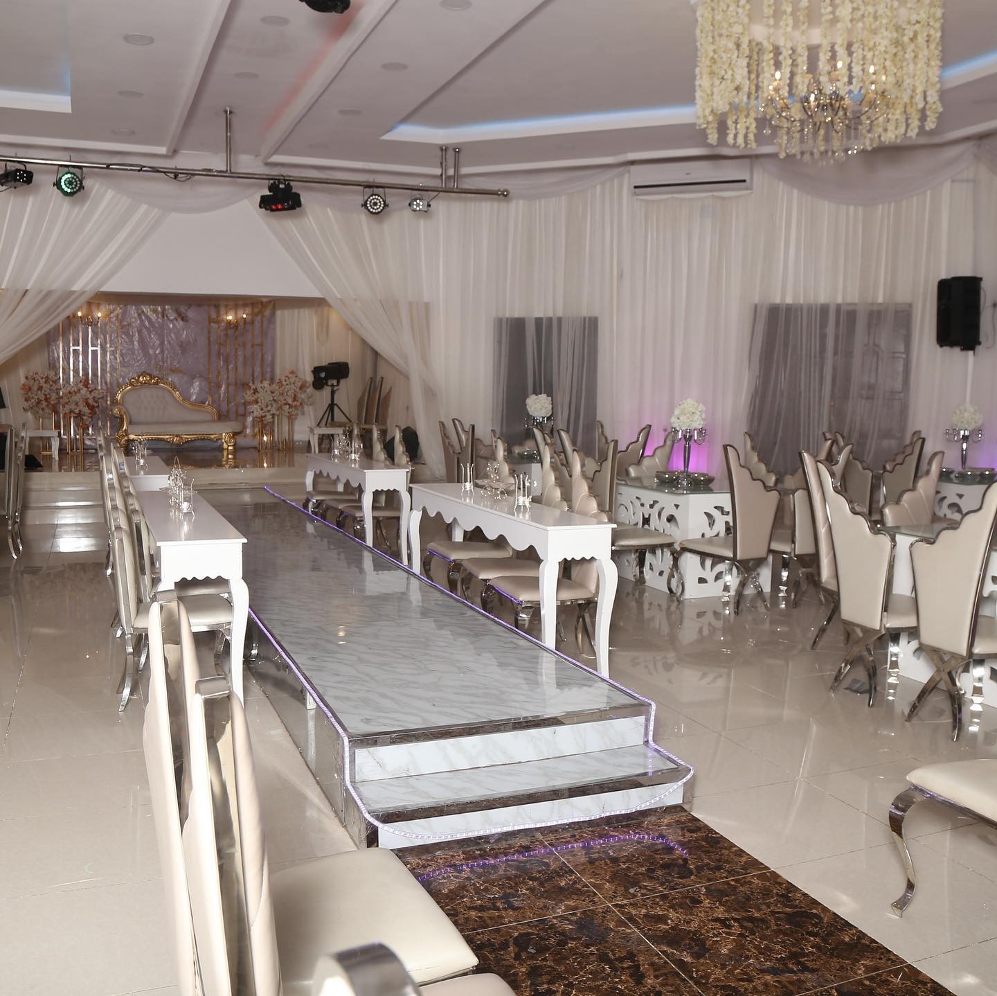 Moon Knight Hall Madinah
