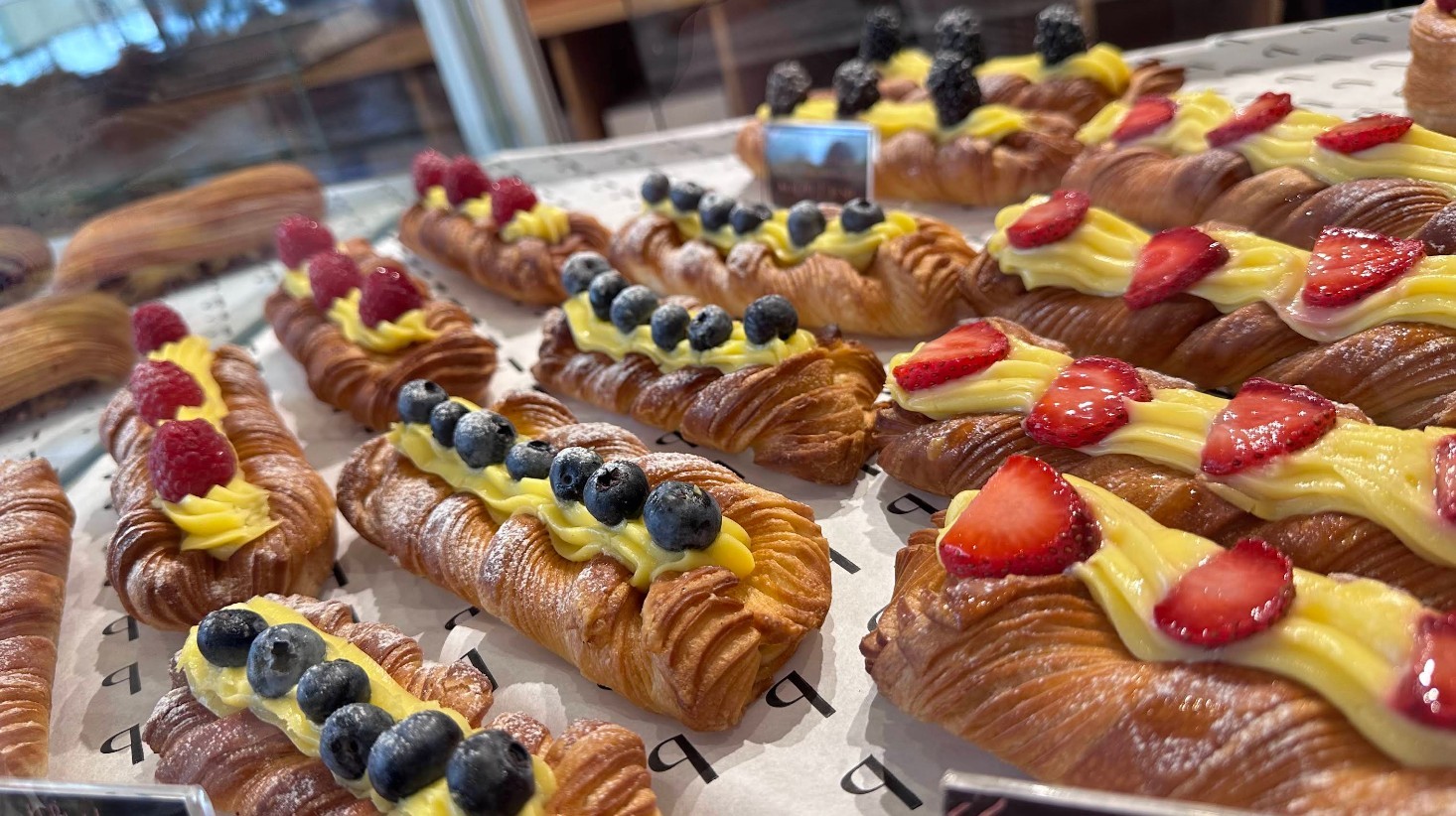 Lub Bakery Restaurant