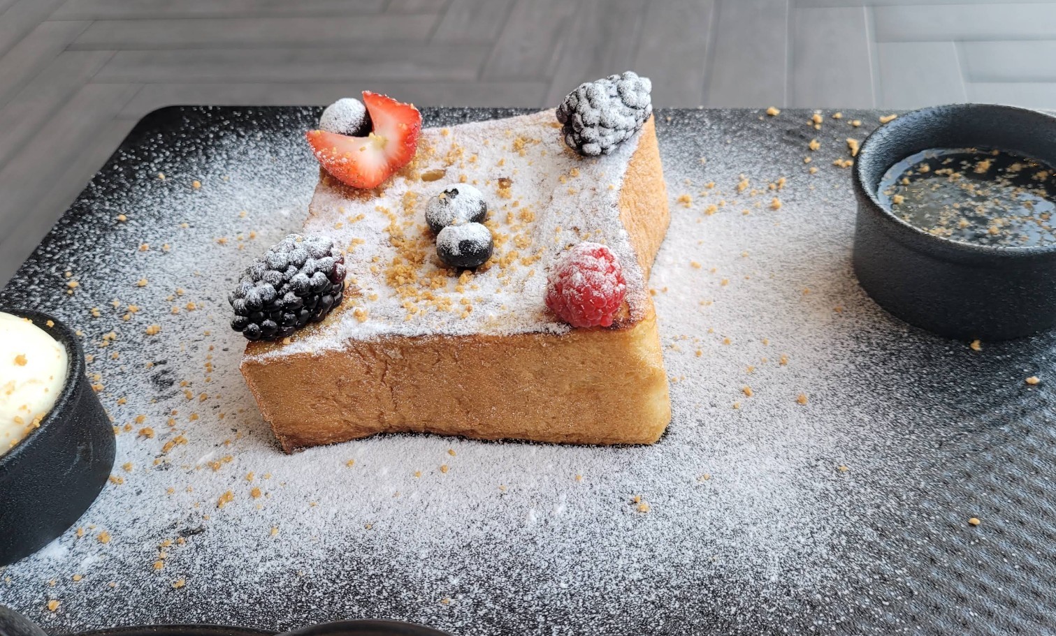 Lub Bakery Restaurant