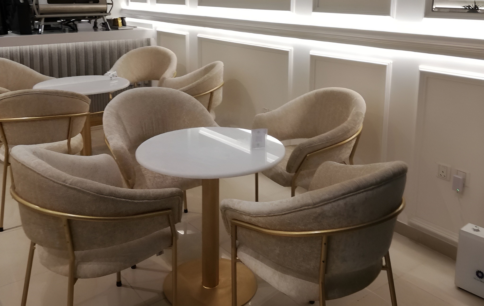 10 O' Clock Cafe