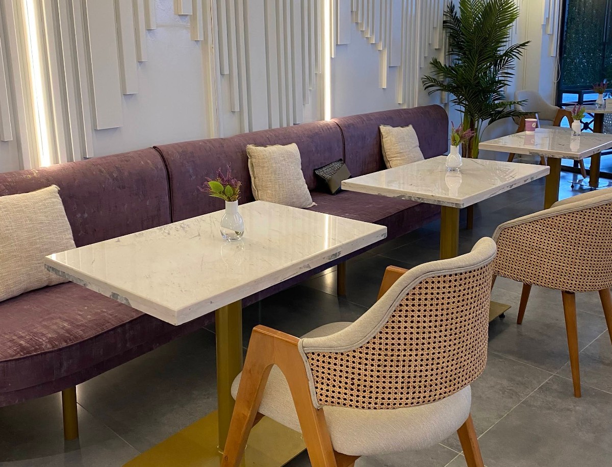 R7A Cafe Madinah