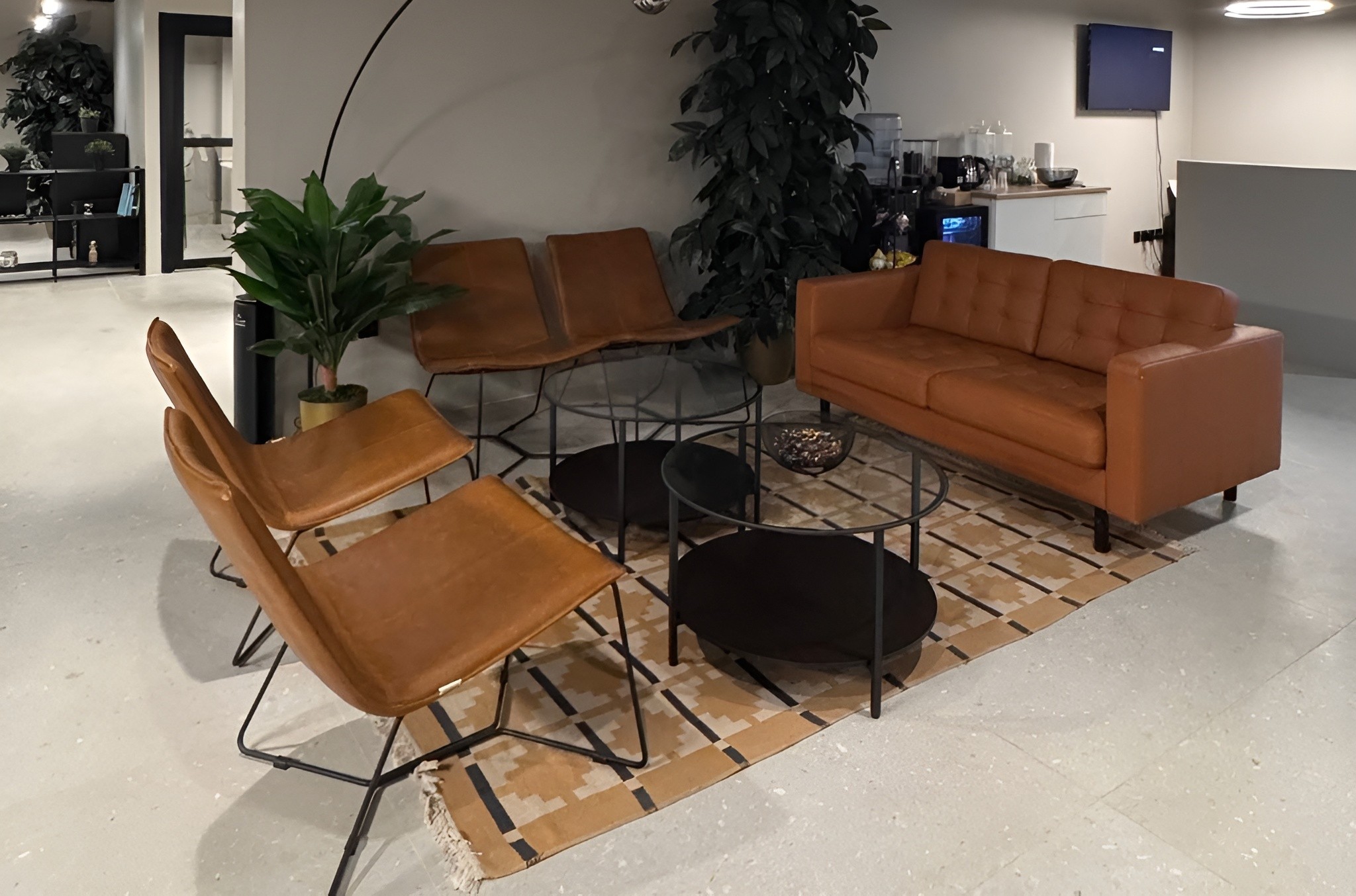 22 • 302: Digital Nomad Workspace Co Working Community