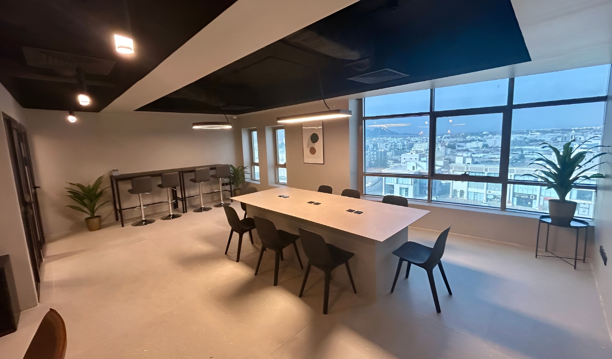 22 • 302: Digital Nomad Workspace Co Working Community