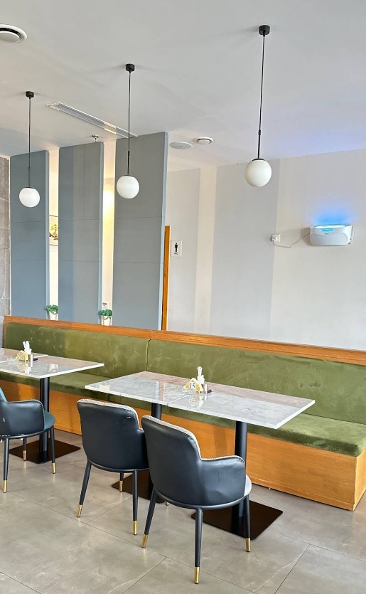 Yaz Cafe & Lounge