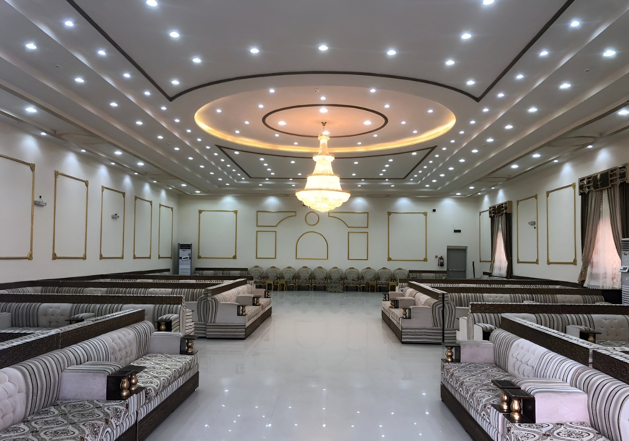 Sevilla Hall Taif