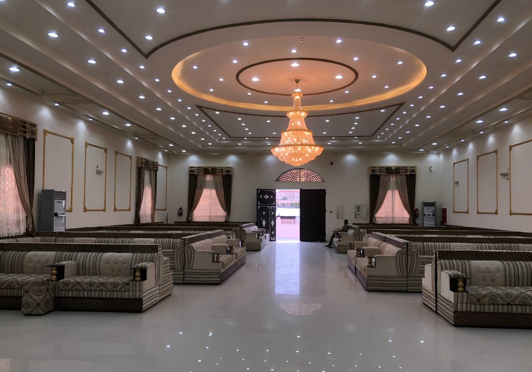 Sevilla Hall Taif