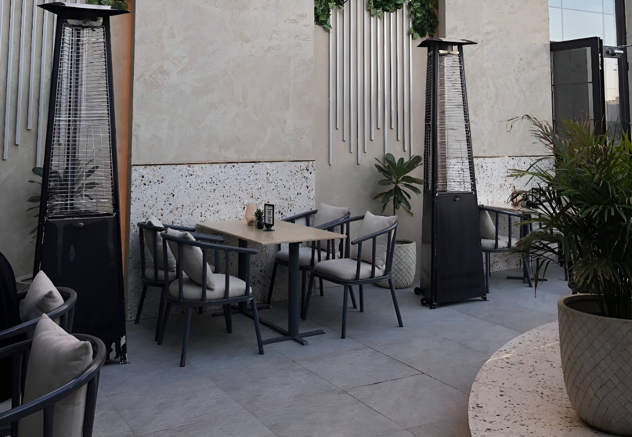 Oregano Cafe And Restaurant Ar Rass