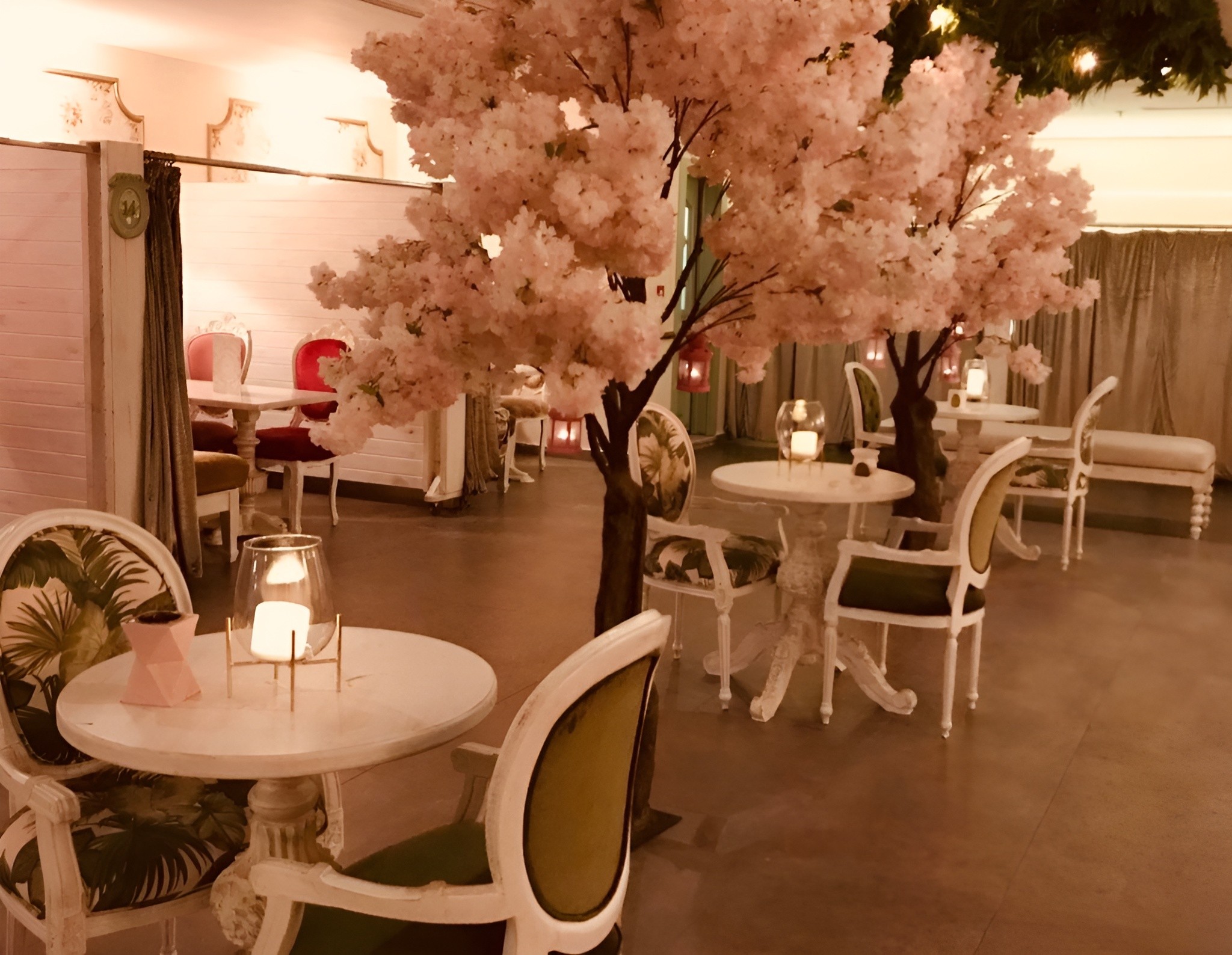 Oregano Cafe And Restaurant Ar Rass