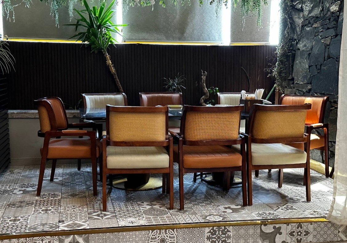 Aylul Lebanon Restaurant