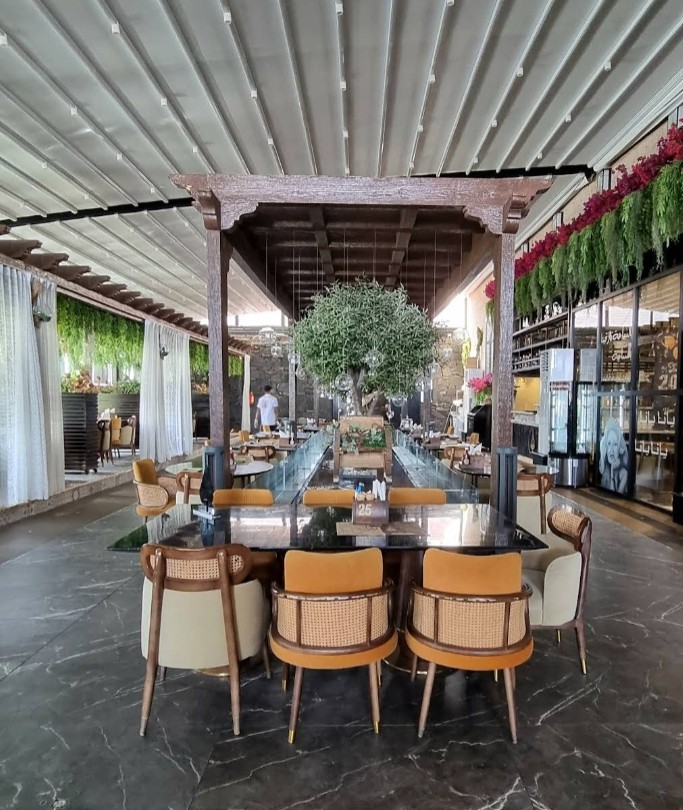 Aylul Lebanon Restaurant