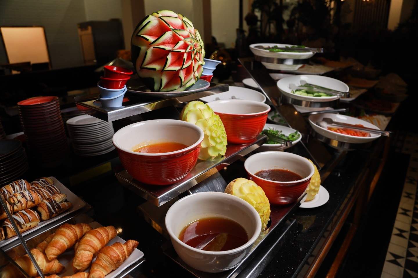 Food & Drinks