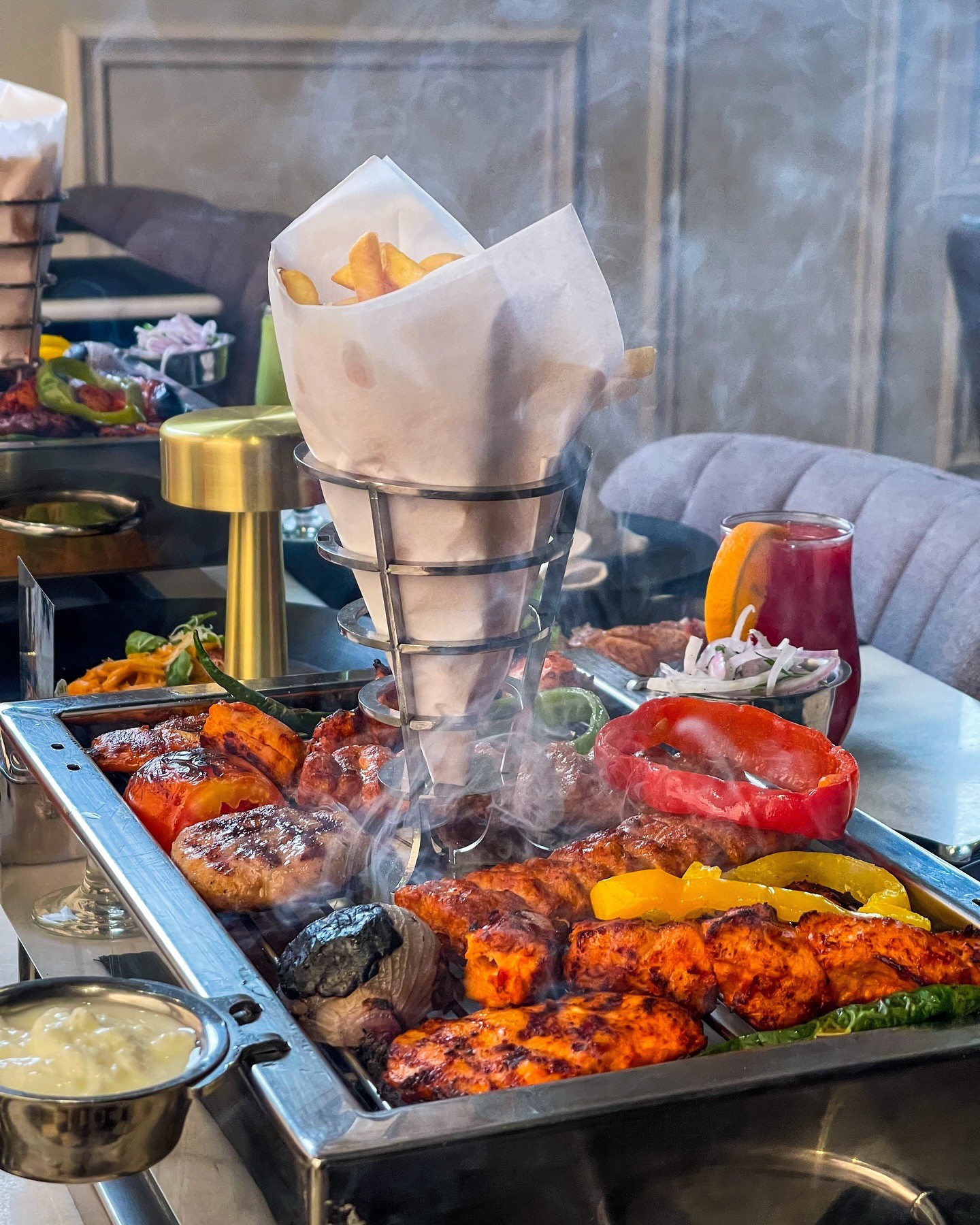 Food & Drinks