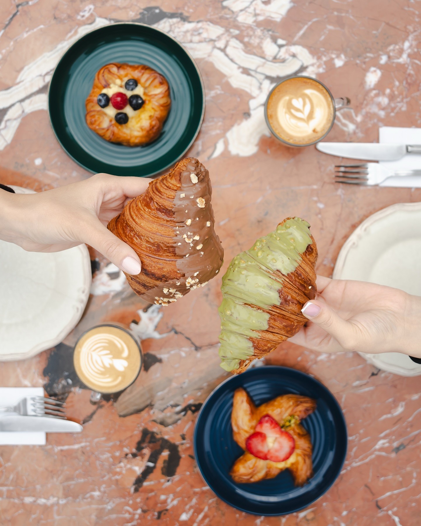 Food & Drinks