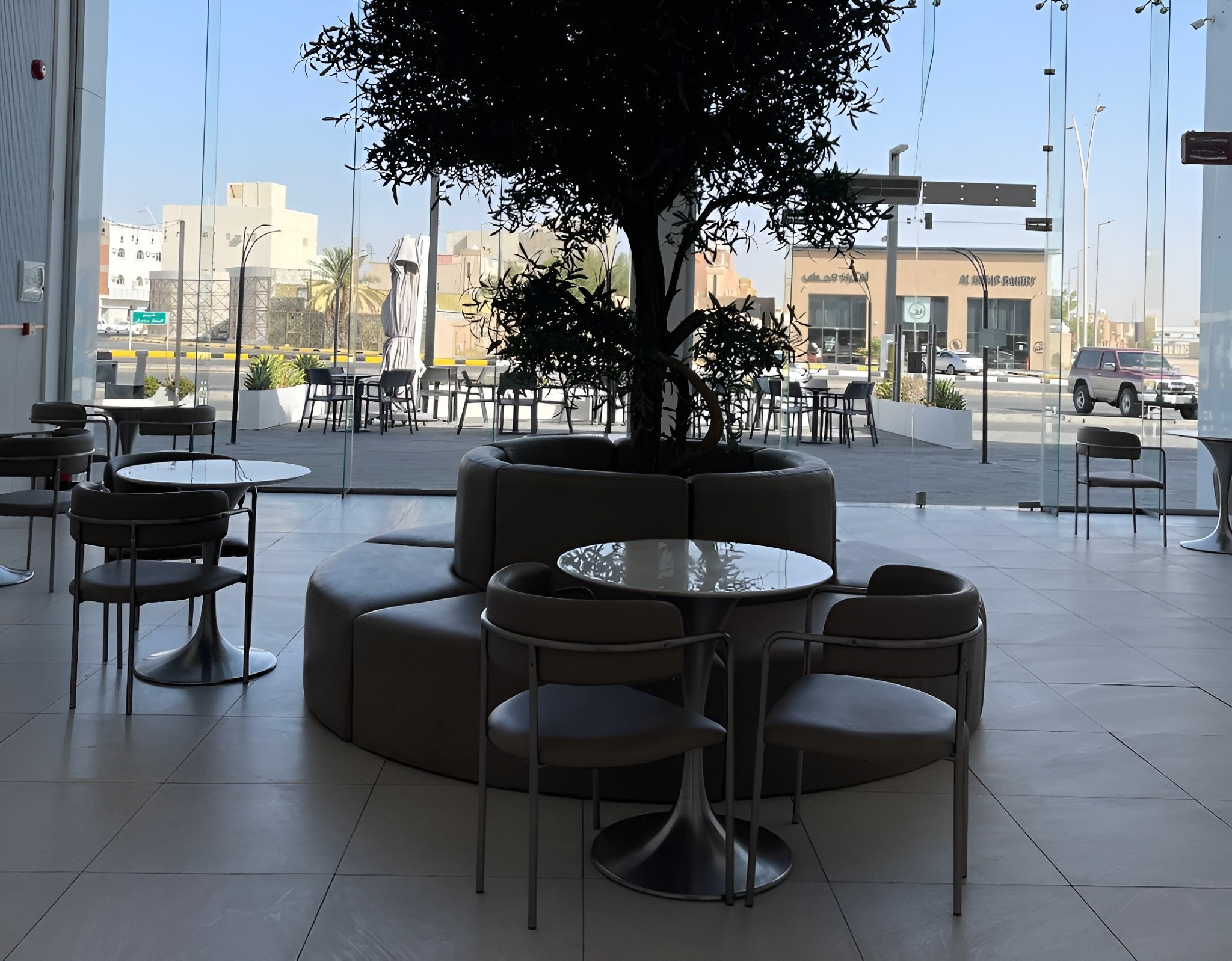M DEE Cafe Ar Rass