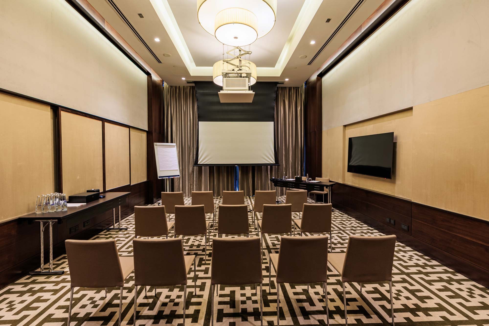 Grand Hyatt Abu Dhabi - Qimasha 3