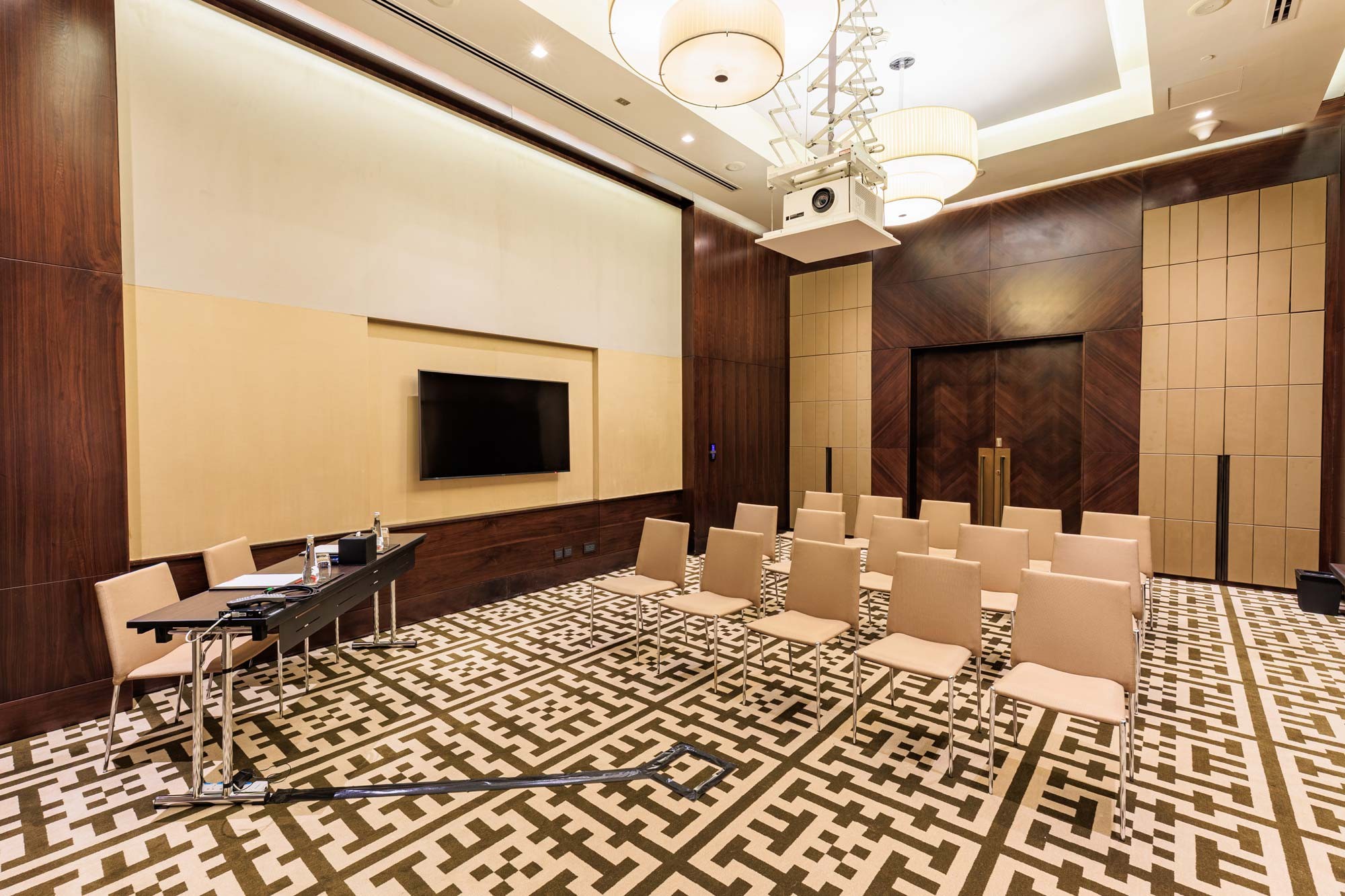 Grand Hyatt Abu Dhabi - Qimasha 3
