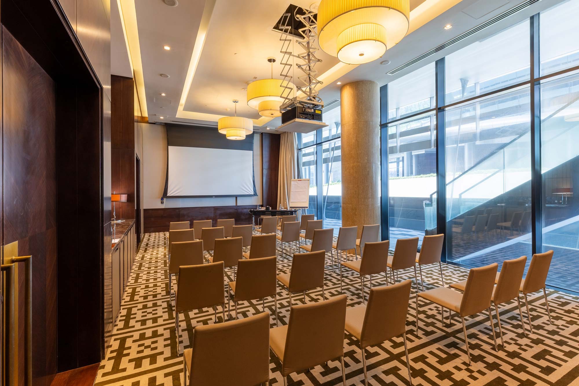 Grand Hyatt Abu Dhani - Dana 3